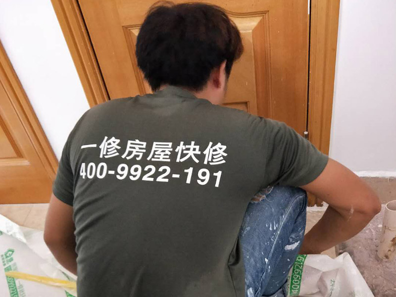 哪家鄭州門窗維修公司口碑好，鄭州修理推拉門一般多少錢