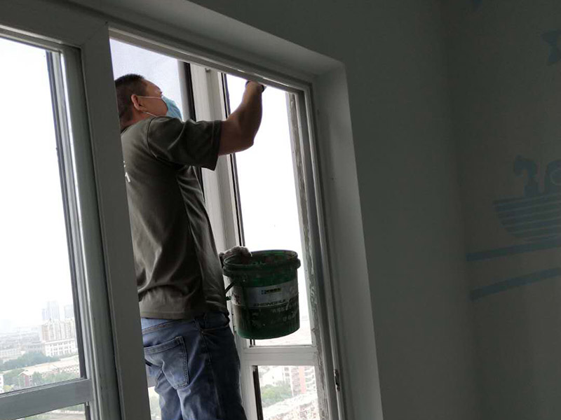 想清理紗窗卻會(huì)拆不會(huì)裝？預(yù)約紗窗上門(mén)安裝，輕松又方便