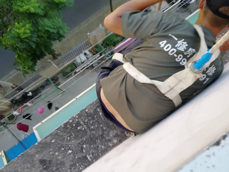 ?？趯I(yè)修漏水一般如何施工比較好