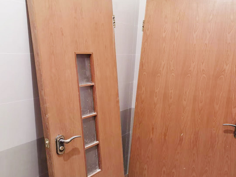 家具木門被踢壞了，若要自己動(dòng)手進(jìn)行家具木門維修要用到哪些工具