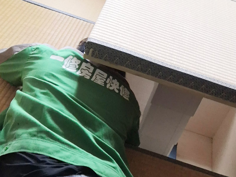 成都郫都區(qū)家具維修公司-郫都區(qū)門(mén)窗安裝工人-郫都區(qū)地板裝修