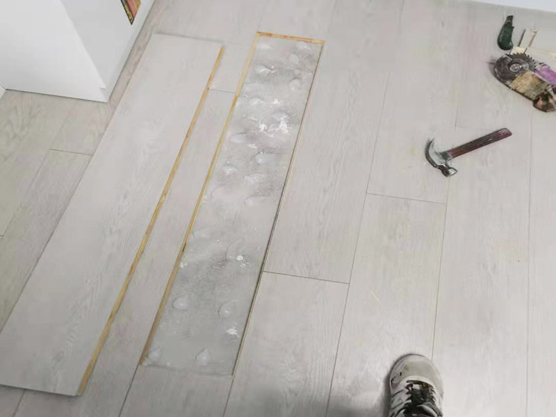 ?？诘匕灏惭b師傅通常是怎么施工的