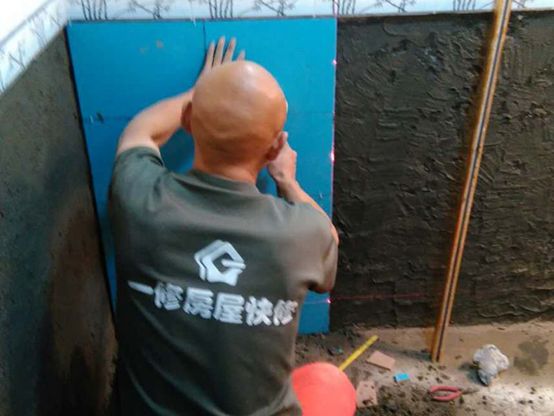 清水房裝修價(jià)格,四平米衛(wèi)生間簡(jiǎn)單裝修需要多少錢；衛(wèi)生間裝修也需要裝修標(biāo)準(zhǔn)