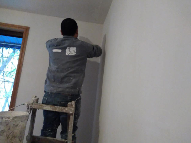 杭州房屋漏水墻面發(fā)霉怎么辦，杭州房屋漏水哪家好