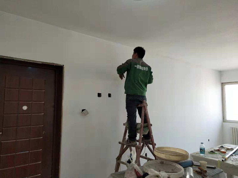 北京墻面裂縫怎么修補(bǔ)效果好，北京墻面裂縫修補(bǔ)的注意事項(xiàng)