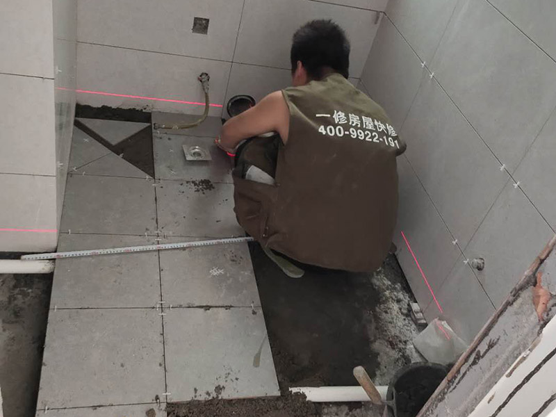 衛(wèi)生間漏水從下面灌漿可以嗎，廣州防水補(bǔ)漏正規(guī)公司這樣認(rèn)為