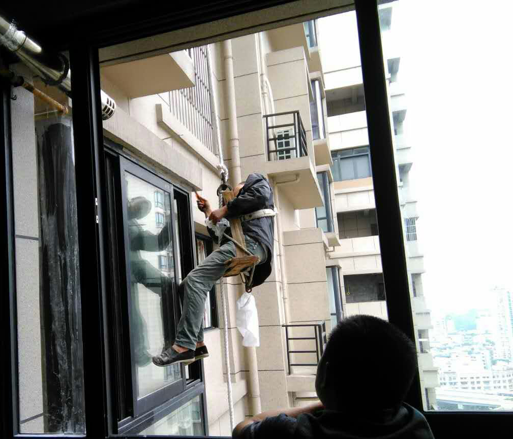 鄭州房屋維修公司哪一家技術(shù)好，鄭州門