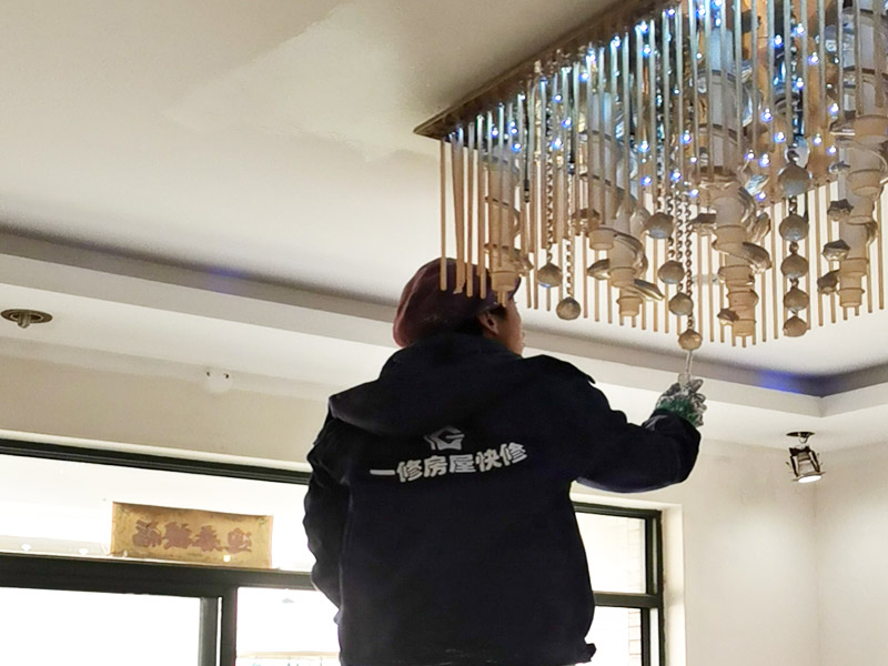 南充臥室安裝什么燈好？南充臥室安裝風(fēng)